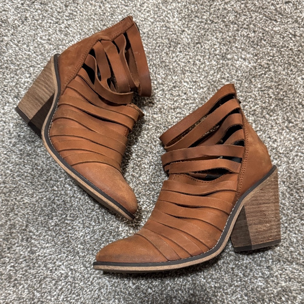 Vintage free people Brown Strappy Ankle Boots hybrid